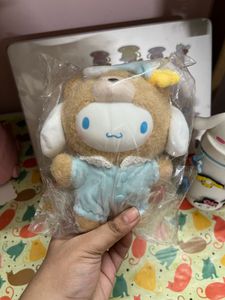 cinnamoroll latte vinyl toy