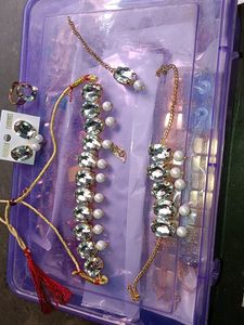 Fensi Necklace Set