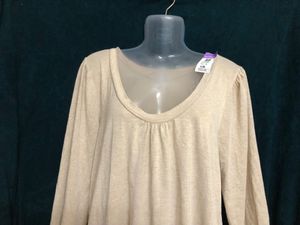 Old Navy Cream Long Sleeve Top