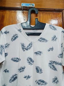 Leaf Print T-Shirt