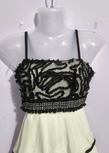 BEAUTIFUL SHORT DRESS