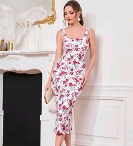 Women floral bodycorn pencil Dress
