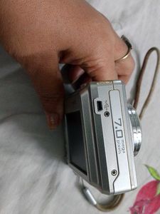 Kodak Digital IS Camera 7 Megapixel