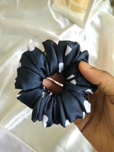 Printed Scrunchies Combo 🌷