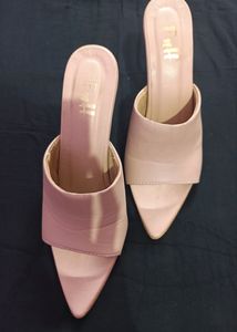 Heels...                                                                      Only Cash Available