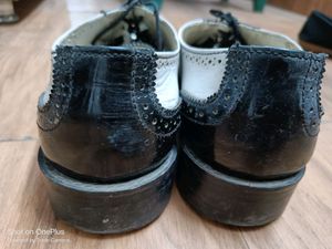 White And Black Brogue Formal Men Shoes