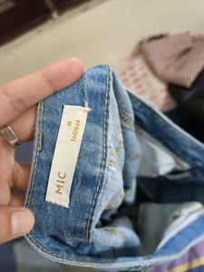 Light Wash Straight Leg Jeans