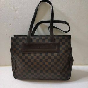 Louis Vuitton Damier Authentic
