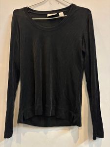 Black T-shirt