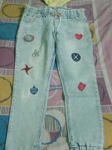 Jeans Sale Alert -- Trendy Fits, And Good Rates...