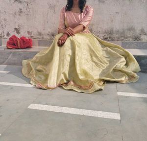 Elegant Pink &amp; Gold Anarkali Dress