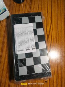 Super Rare Wooden+ Magnetic Chess Board