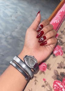 Stylish Silver-Tone Women's Watch