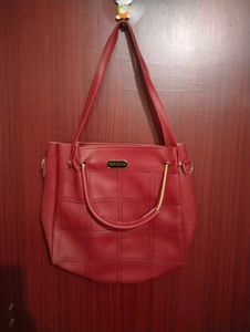 Women Handbag With Sling