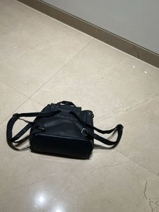 Reduced Price Lovely black Ruck Sack bag