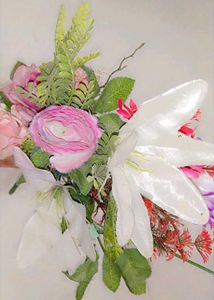Floral Bouquet Arrangement