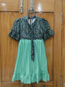 Floral Print Dress For Kids.