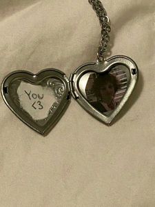 Pinterest Vintage Heart locket &lt;3
