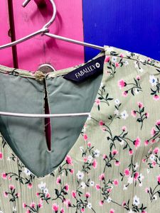 Floral Print Dress With Inner Lining