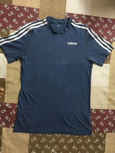 unisex adidas tshirt