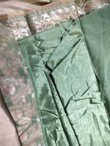Elegant Green Embroidered Salwar Kameez
