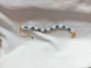 ₹189/- Set Of 2 Daisy🌸 Beaded Bracelet