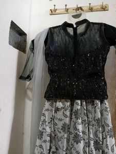 Beautiful Lahenga Choli And Dupatta