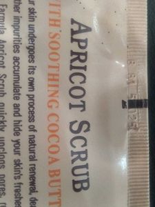 Natural Apricot Scrub