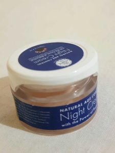 Mom&#39;s Co Night Care Cream