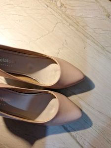 Elegant Heels nude pinkish heel