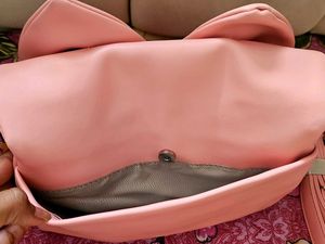 Chic Pink Bow Crossbody Bag