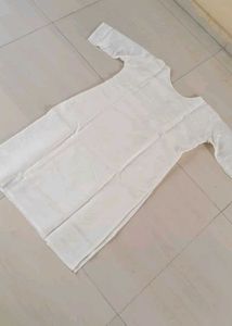 Elegant Embroidered Kurta Set 😍