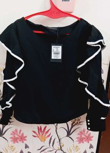 S SIZE Black Top With Fancy Sleeves