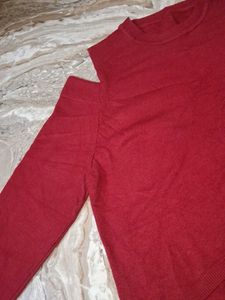 Woolen Maroon Top