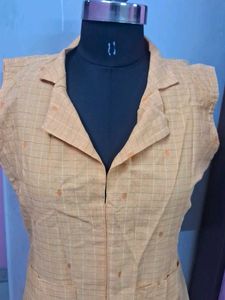 Stylish Sleeveless Top