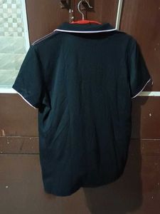 Trendy Black Tee