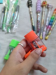 Stationary items (NEW WITH TAG)