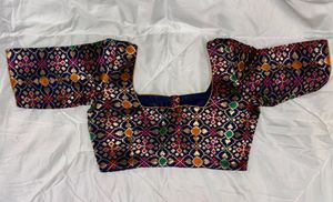 Banarasi Work Blouse – Front Hook