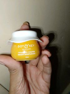 Free dot&amp;key &amp; Swiss Beauty Matte Lipstick