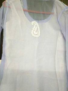 Lilac Embroidered Kurti With Inner