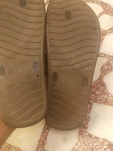 Cariago Brown Flip-Flops - Size 9