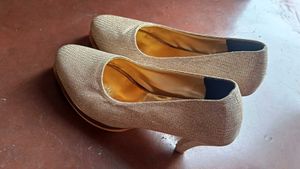 Shimmer Golden Bellies