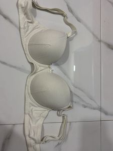 Regular Bra SET ( Neve used )
