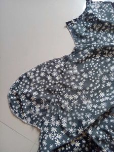 Oomph! floral black and white dress