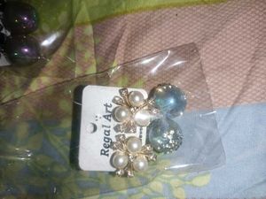4 Beautiful Earings Set
