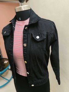 Black Denim Jacket 💕