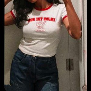 White Tee (Enjoy The Now )