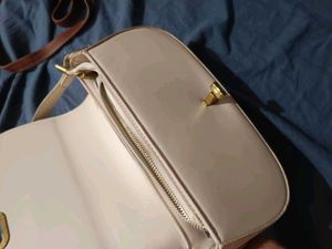 Elegant Crossbody Bag