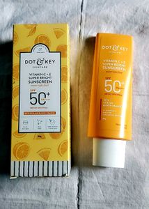 Dot & Key Sunscreen SPF 50