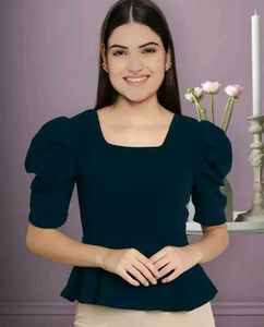 Trendy top for woman..